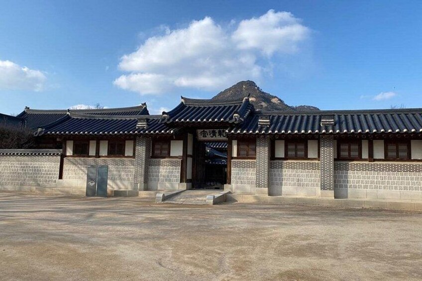 Seoul City Full Day Tour - Changdeok Palace (wearing Hanbok) 1