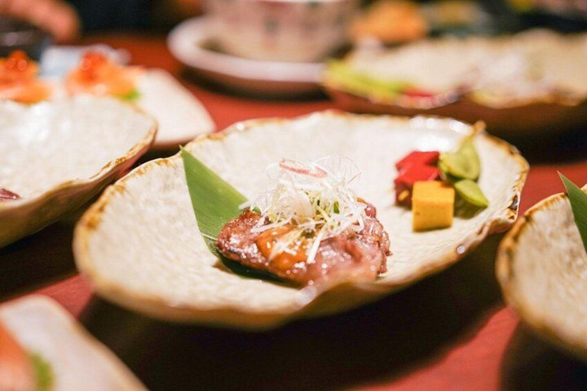 Kyoto Premium Night Foodie Tour in Gion(9+dishes + Sake tastings) 4