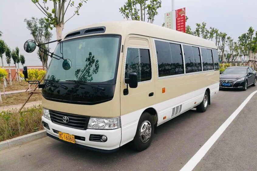 28 Seats Toyota Van