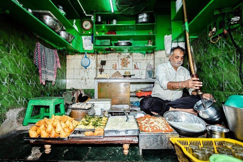 Bengali Nights Kolkata Food Tour with 13+ Tastings 4