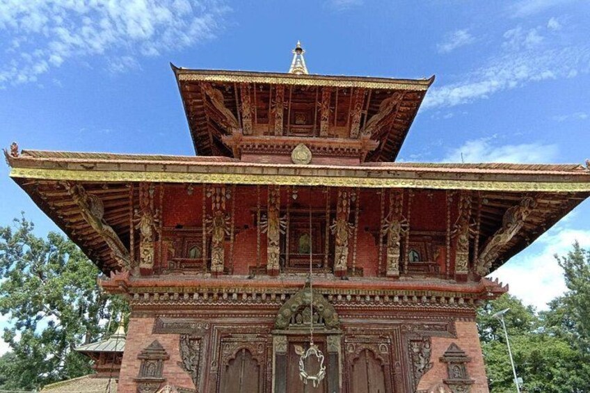 Nagarkot sunrise with trip to Changu Narayan Temple and Bhaktapur Durbar Square 5