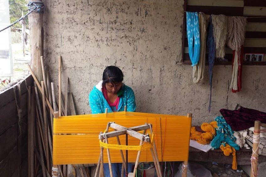 Ikat weaver 5