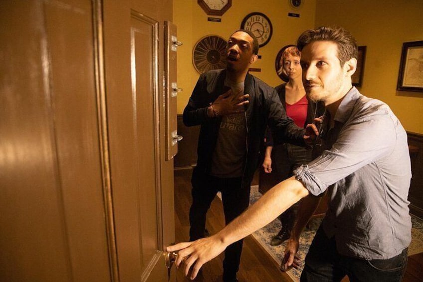 The Inheritance Mystery Room 2