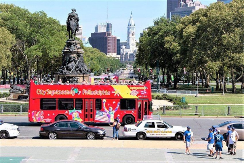 Double Decker Hop-On Hop-Off City Sightseeing Philadelphia (1, 2, or 3-Day) 1