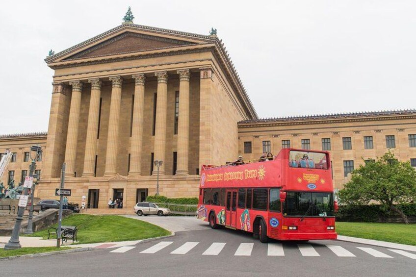 See the top sights in Philly 3