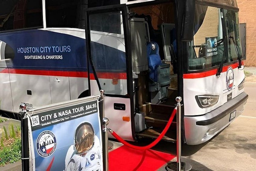 NASA's Space Center & Official Houston City Tour with tickets 4