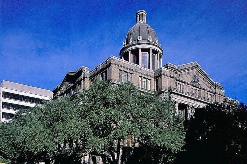Historical buildings of early 1900s 2