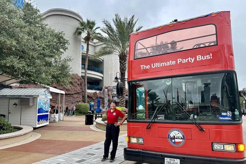 Houston City Tour and Downtown Aquarium All Rides Pass 1