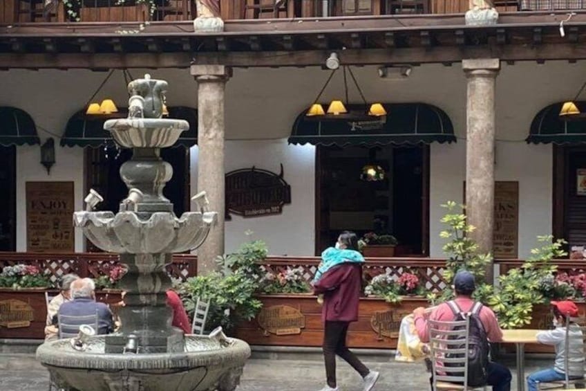 Private Day Tour of Quito and Middle of the World 5