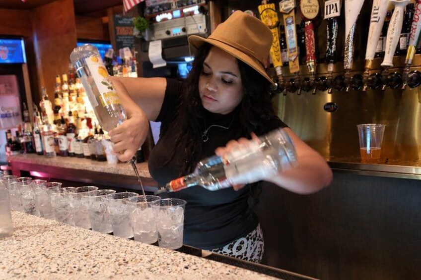 Frenchmen Street VIP Live Music Pub Crawl in New Orleans 5