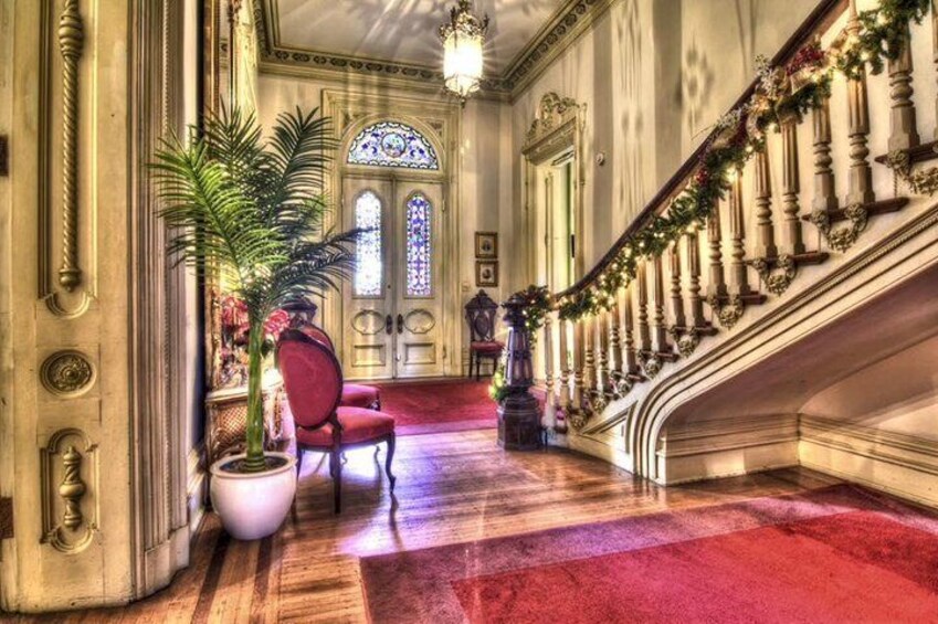 Step back in Time in the Woodruff-Fontaine House!