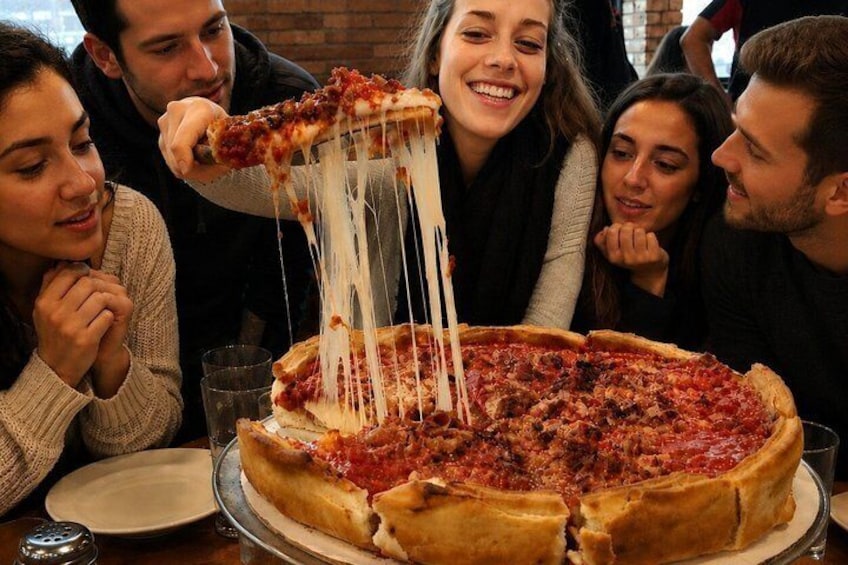 Chicago Bike & Classic Food Tour: Bikes, Bites & Views - Adults 4
