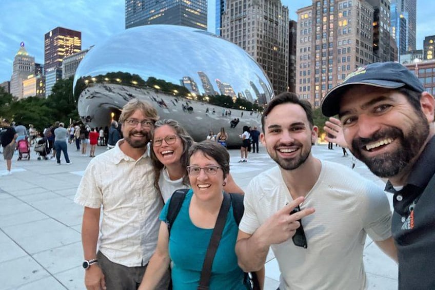 Make new friends and great memories in front of Chicago’s iconic Bean! Our Chicago Food Tours bring fun-loving people together to explore, laugh, and taste the best bites on one of the top Food Tours 2