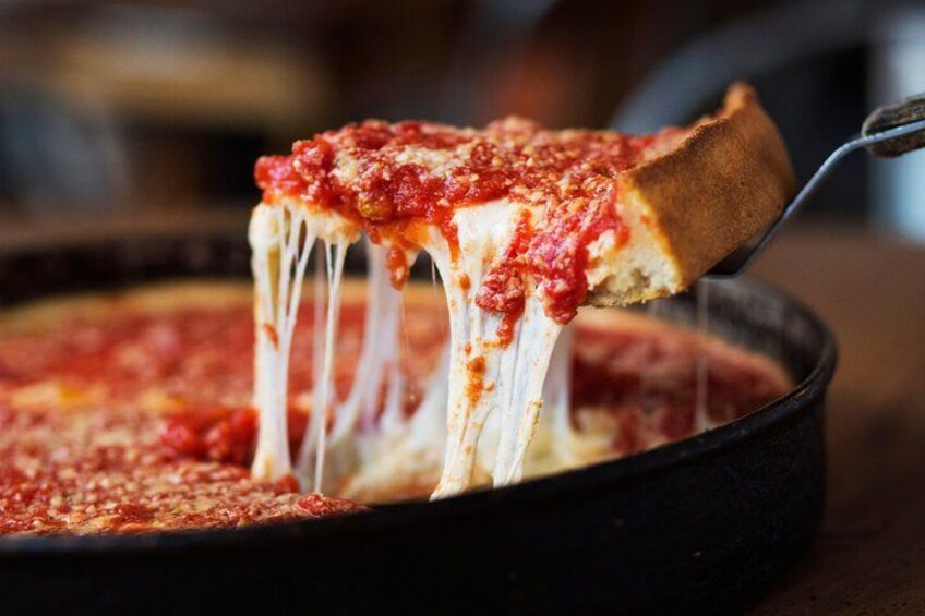Dig into classic Chicago deep-dish pizza—thick, cheesy, and loaded with bold flavor. It’s the star of our top-rated Chicago Food Tours and a can’t-miss bite on any Chicago Culinary Tour! 3