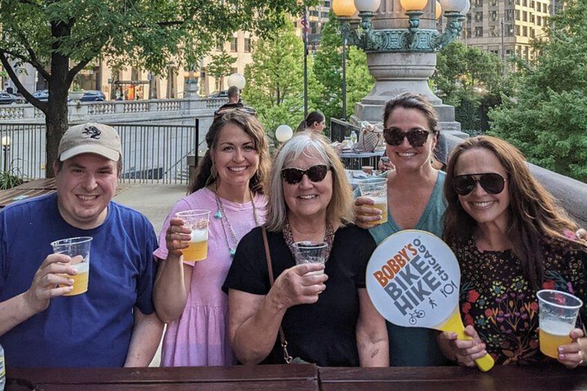 Upgrade to the VIP Beer Package & pair iconic Chicago bites with local craft brews! It’s the perfect way to elevate your Chicago Food Tours experience & add extra flavor to your Food Tours in Chicago 2