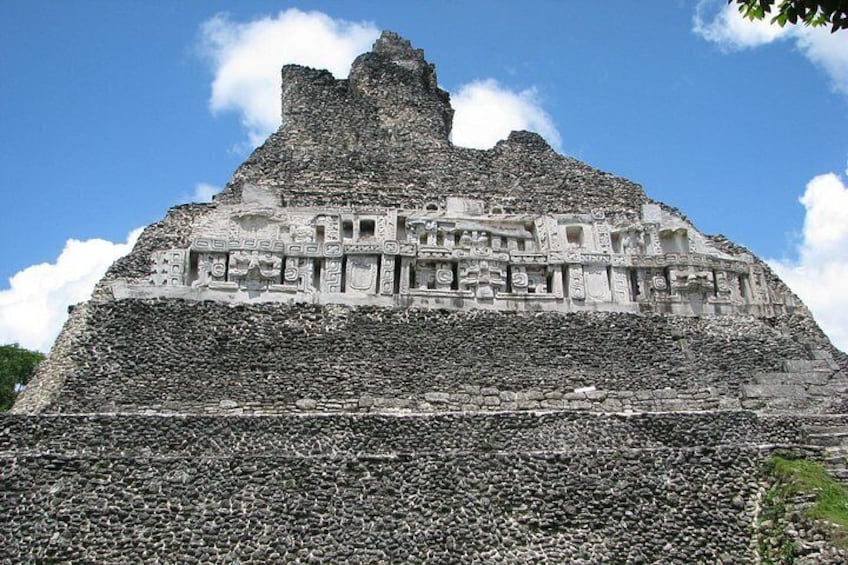 Xunantunich & Cave Tubing Day Trip from San Ignacio 2