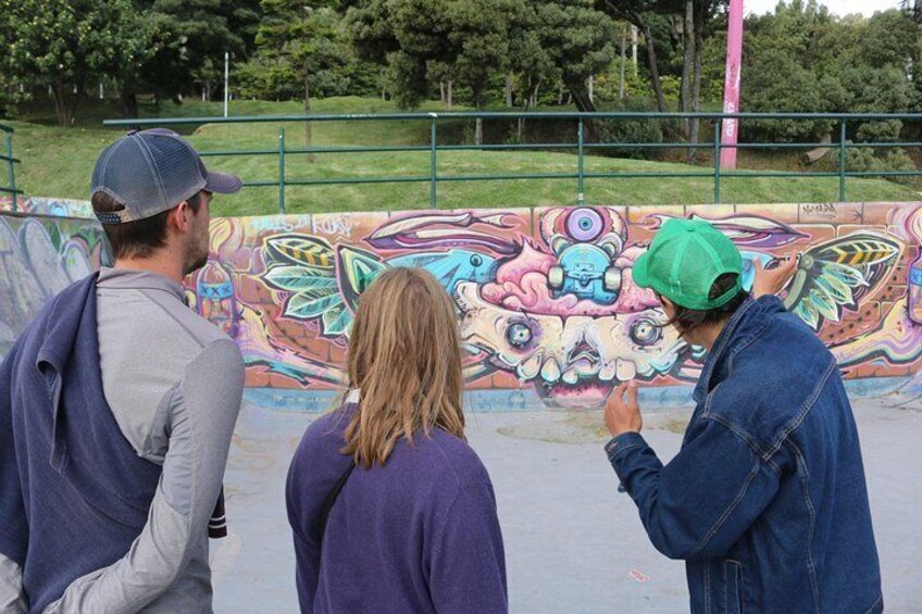 Graffiti Tour in La Candelaria Bogotá