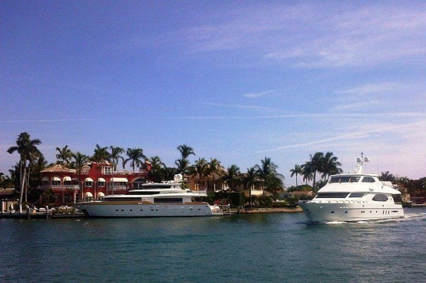Venice of America Tour | Millionaire's Row | Complimentary Drinks 2