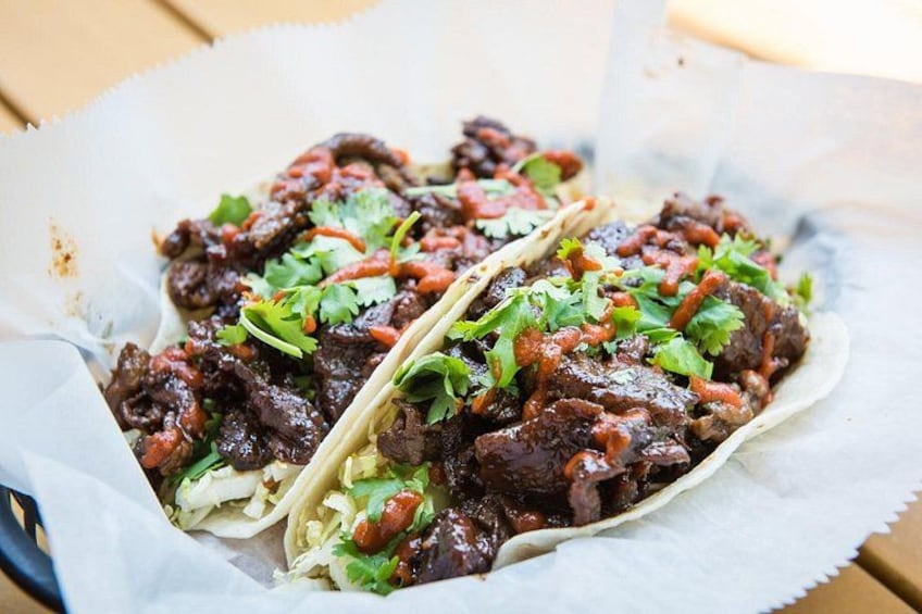 Key West Historic Seaport Food & Walking Tour 2