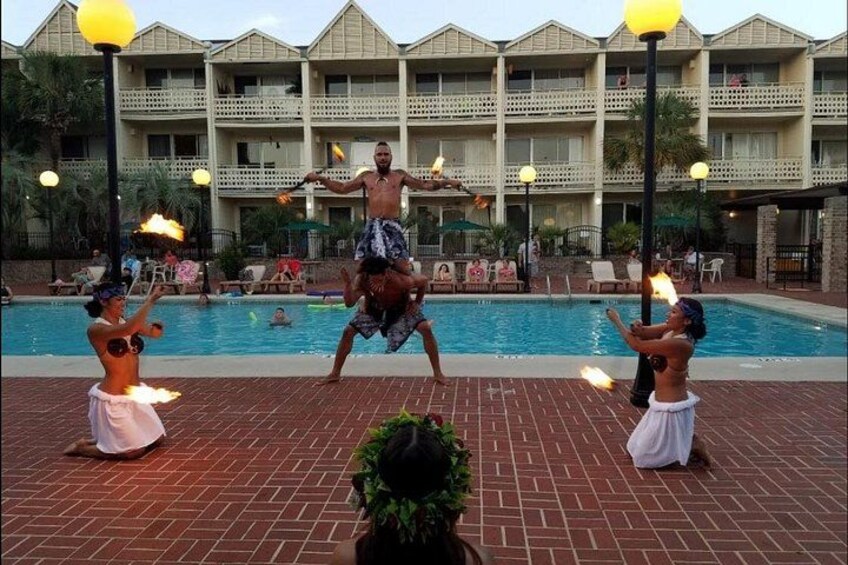Polynesian Fire and Dinner Show Ticket in Daytona Beach 2