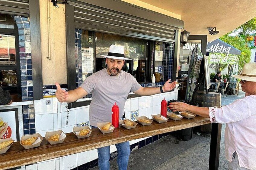 Little Havana Food and Walking Tour in Miami 3