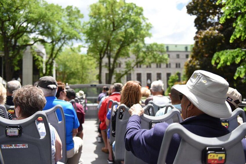 Quebec City Hop-On Hop-Off 3