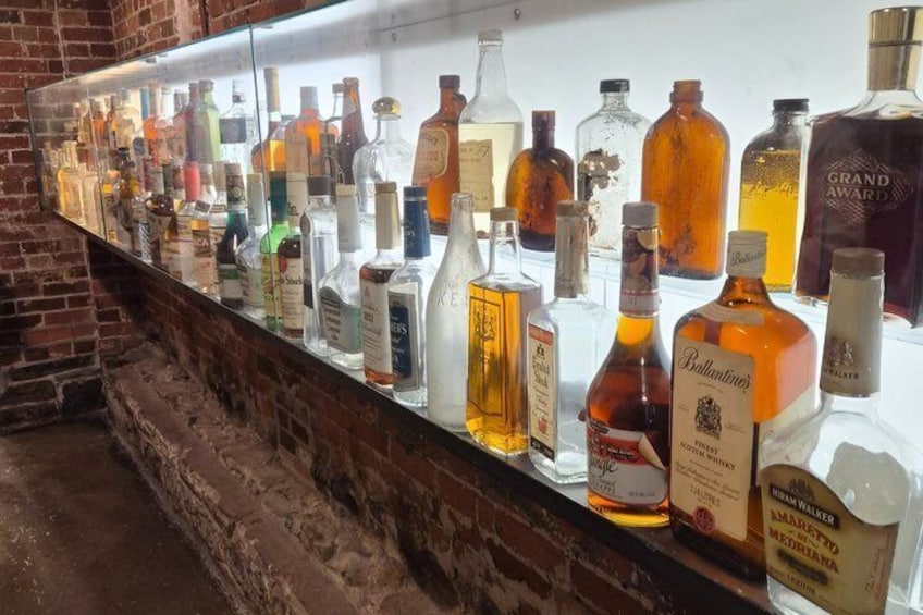 Great Canadian Food Tour- St. Lawrence Market + The Distillery 5