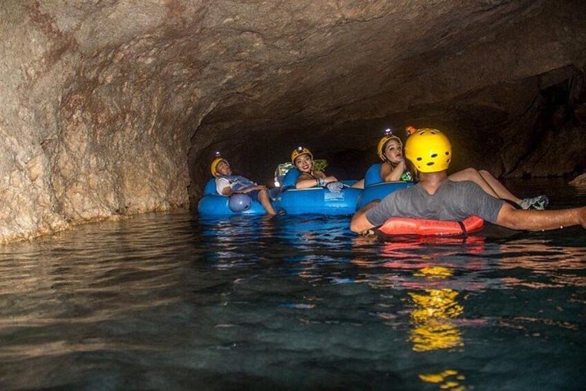 Xunantunich Cave Tubing and Zip line from Ambergris caye 1