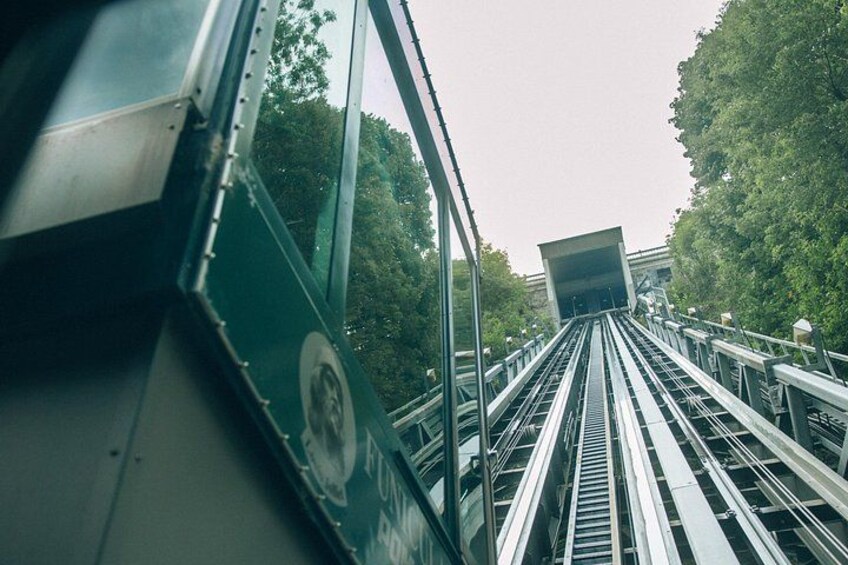 Private Walking Tour of Old Quebec with Funicular 2