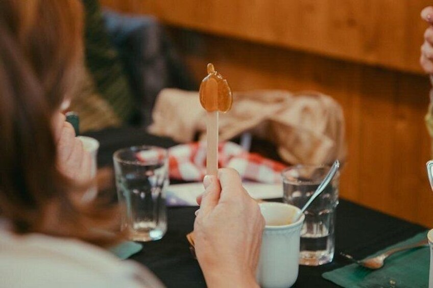 Old Quebec City Food Tour with 10+ Authentic Local Tastings 2