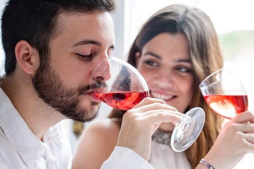 Learn how to swirl, sip & savour each tasting, offering a glimpse in to the wonderful world of wine. This tour offers informative tasting techniques with plenty of history. 3