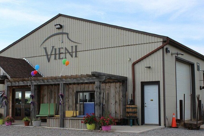 Niagara Wine Tour and Tastings with Transportation 3