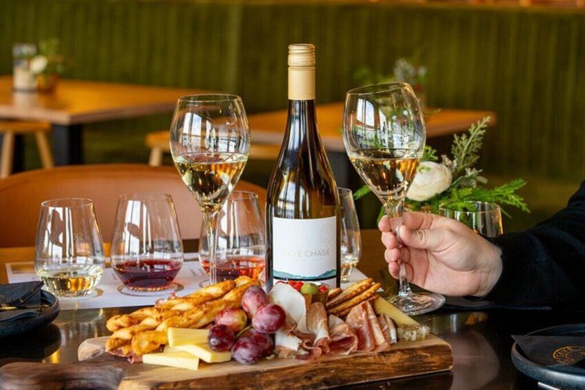 Niagara Wine Tour and Tastings with Transportation 3