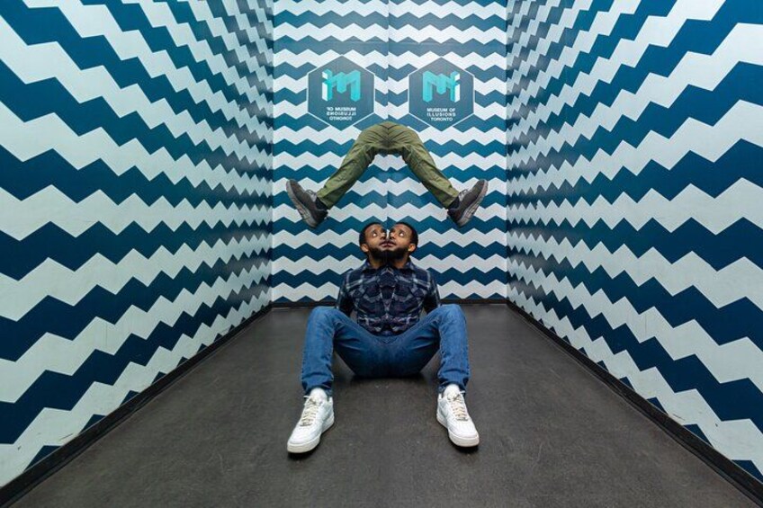 Museum of Illusions Admission in Toronto 3