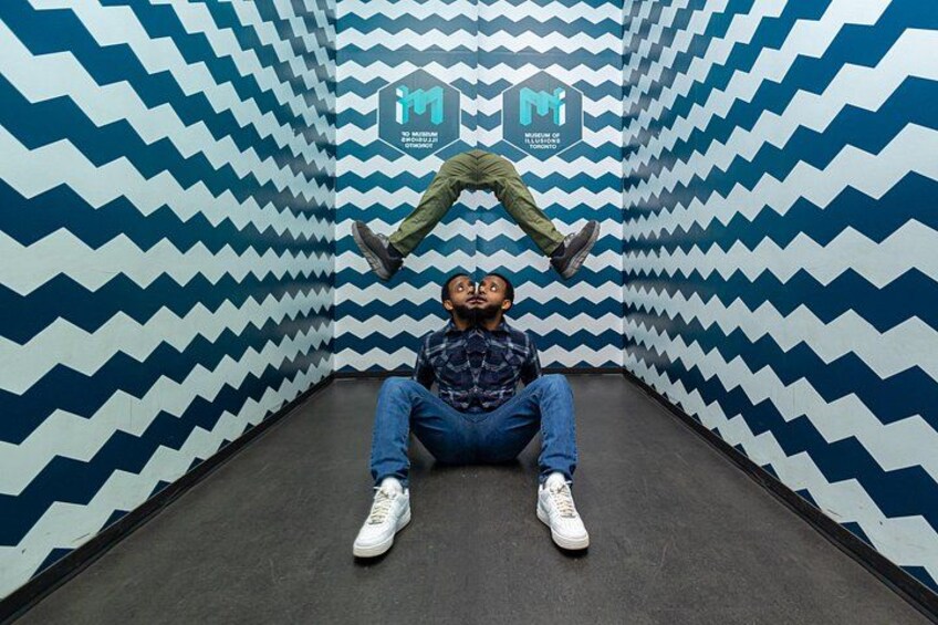 Museum of Illusions Admission in Toronto 4