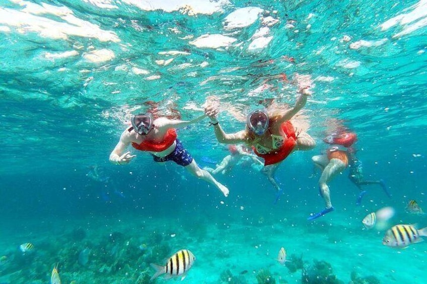Catamaran Cruise Full Day Tour- Reef, Rick's Cafe & Negril Beach 2