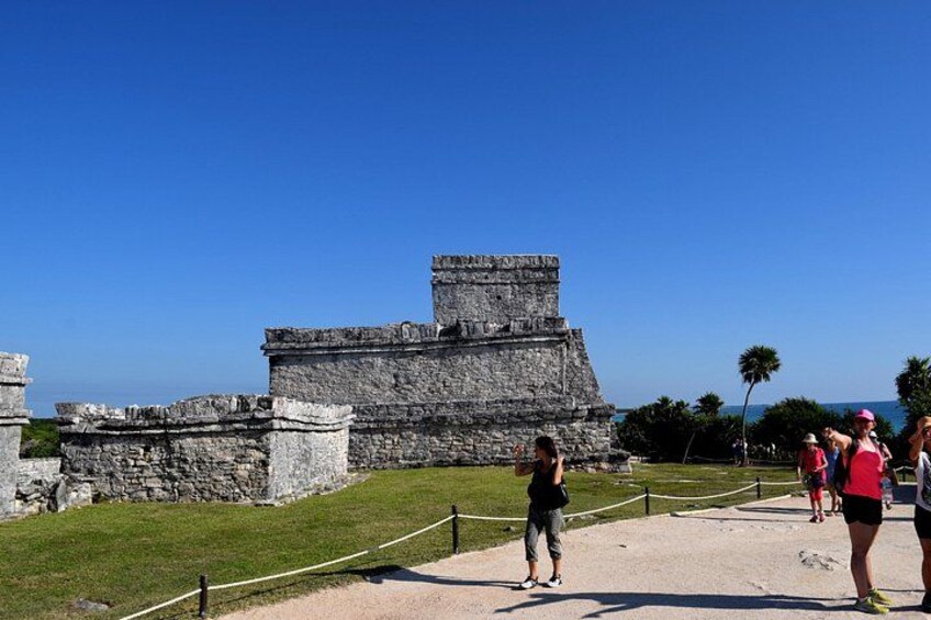 Castle of Tulum 3