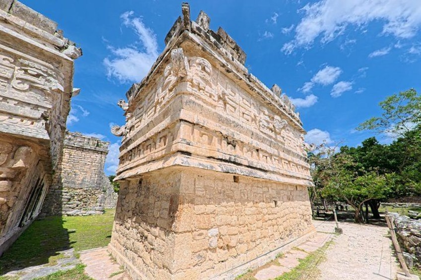 Chichen Itza 2