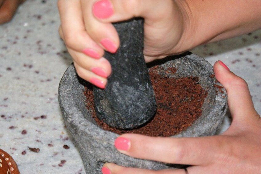 Chocolate Workshop (Bean to Bar Experience) in Puerto Vallarta 5