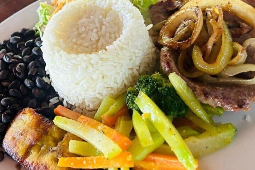 4x4 Jungle Safari to Waterfall & Delicious Rainforest Lunch 2