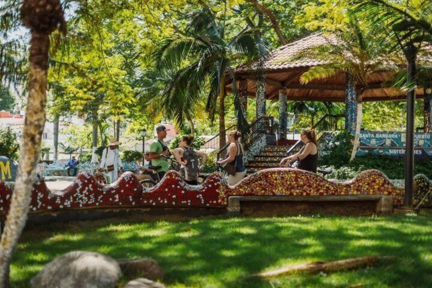 Bikes and Bites: Taco Bicycle Tour in Puerto Vallarta 5