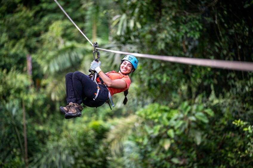 Arenal 12 Zipline Cables Experience Fly over La Fortuna Waterfall 1