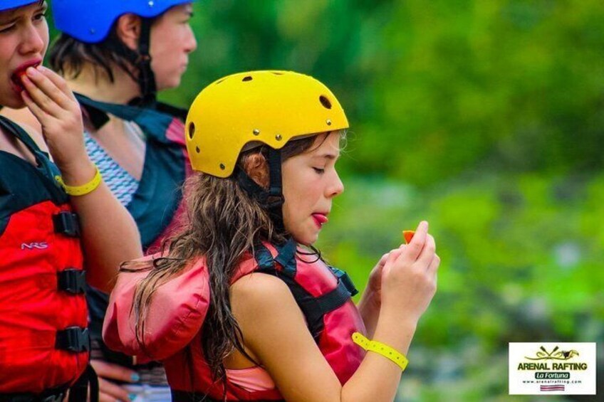 ARENAL RAFTING 2