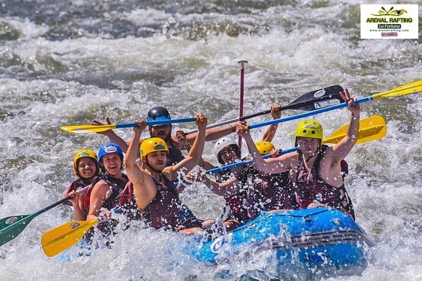 Sarapiqui River Extreme White Water Rafting Class IV 2