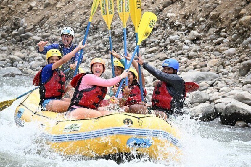 Upper Balsa River White Water Rafting Class 3/4 in Costa Rica 4