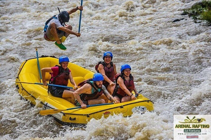 Upper Balsa River White Water Rafting Class 3/4 in Costa Rica 4