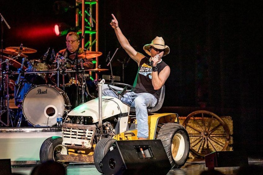 Kenny Chesney 4