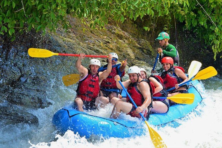 Savegre River Rafting Class II-III from Manuel Antonio 2