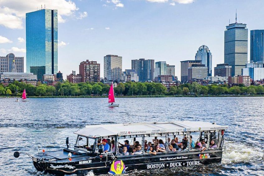 Boston Duck Boat Sightseeing City Tour with Cruise 3