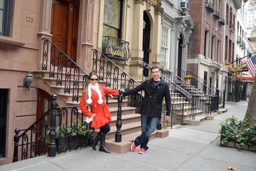NYC Professional Photoshoot and Walking Tour with Private Guide 3